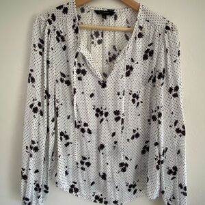 Banana Republic black and white floral shirt